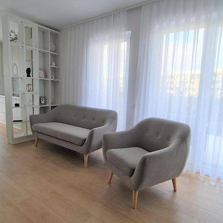 Sara Apartment Oradea Exterior foto